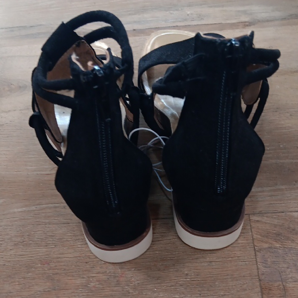 Diba Black and Gold Women's Sandals - Picture 4 of 5